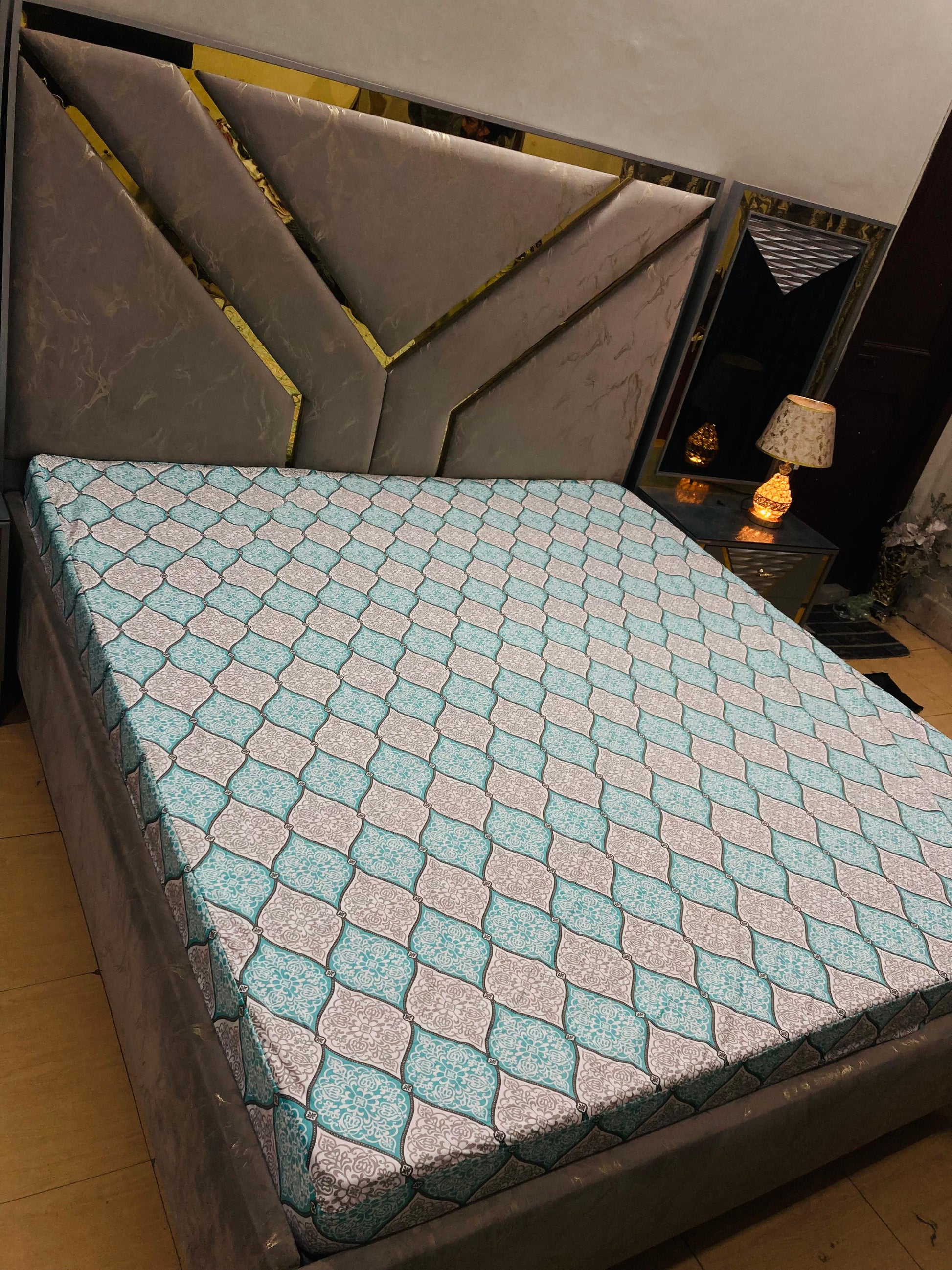 Printed Water Proof Fitted (Micro Fabric)