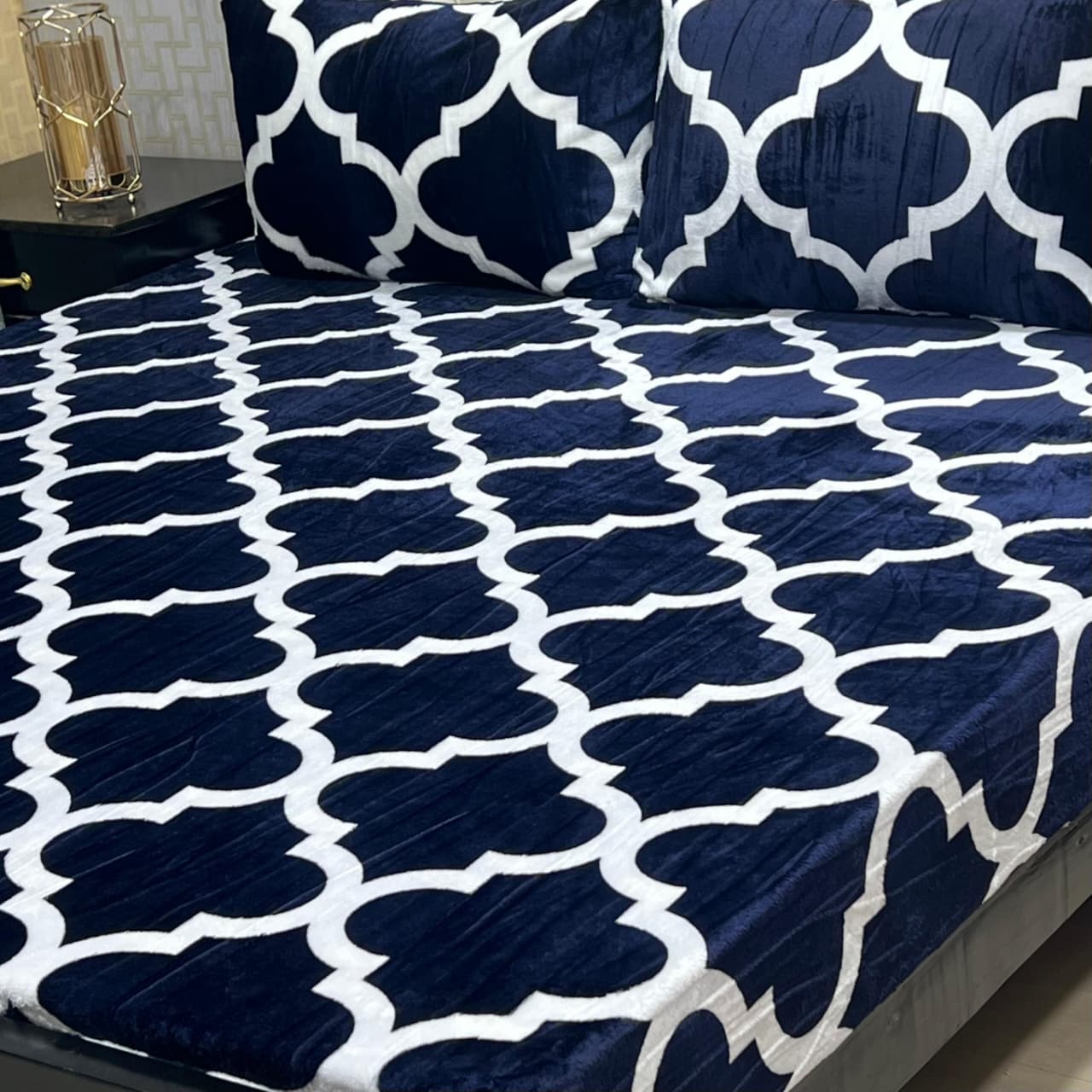 Winter Special Fleece King Size Bedsheet - B#01